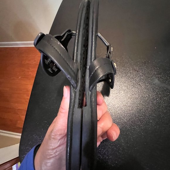 Tory Burch size 7.5 black Metal Miller soft sandal - Picture 3 of 11